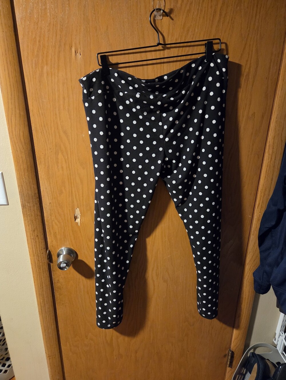 Black with White Polka Dot Womens Leggings